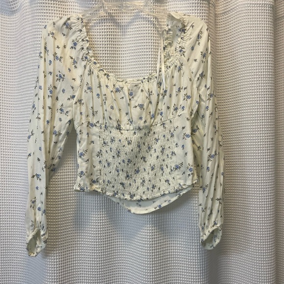 Floral long sleeve top - Picture 3 of 4